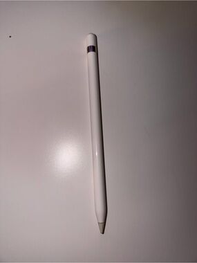 Apple White Stylus Pencil 1st generation